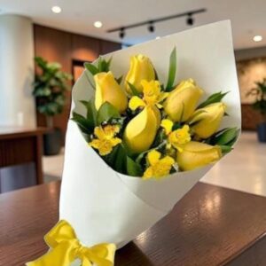 Ramillete rosas amarillas